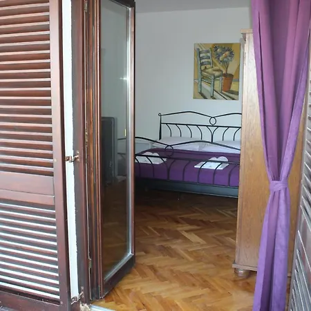 Apartments Petrada Omis Room photo